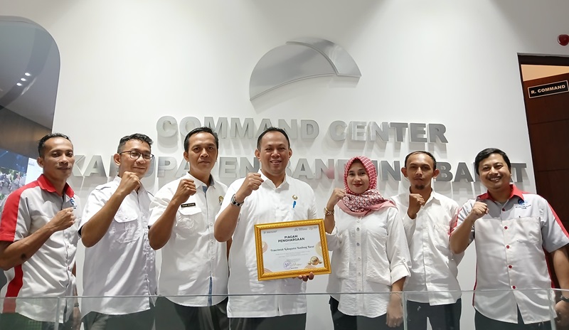 Naik Signifikan, Kabupaten Bandung Barat Raih Penghargaan dalam Indeks Pembangunan Statistik dengan Predikat Baik