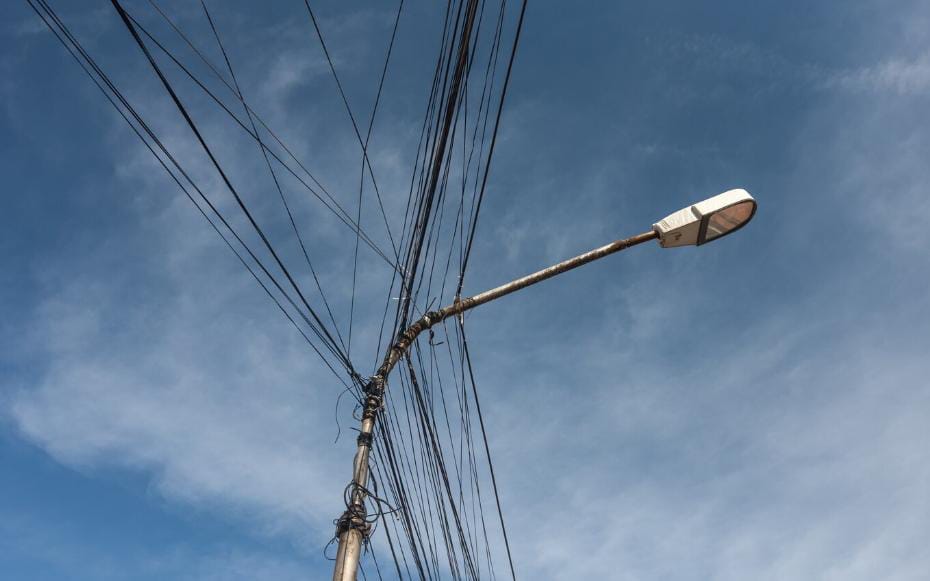 Diskominfo Cimahi Targetkan Penataan Kabel Udara Dimulai 2025