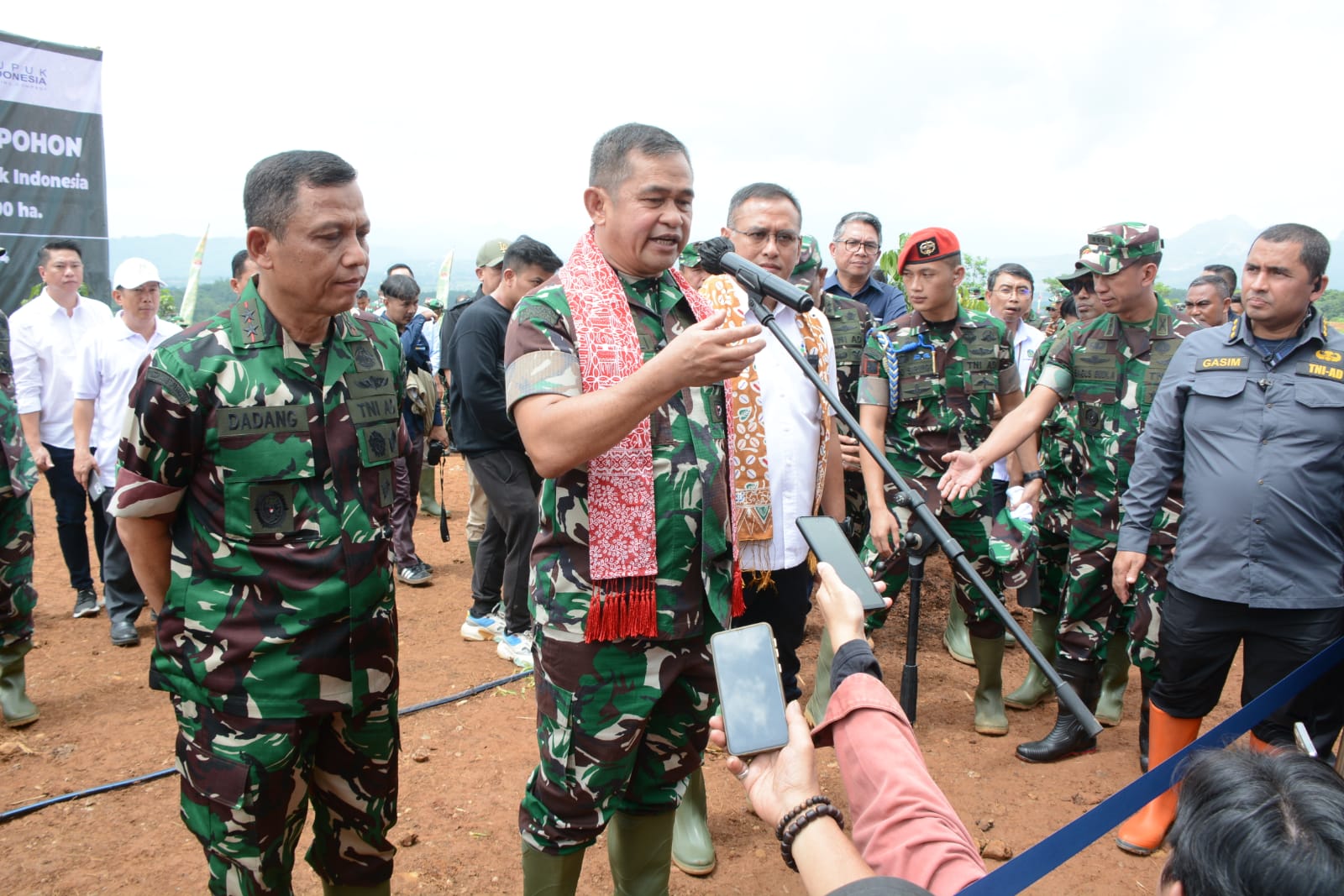 Kasad Canangkan Program Agro Forestry Bersama Pangdam III/Siliwangi di Purwakarta