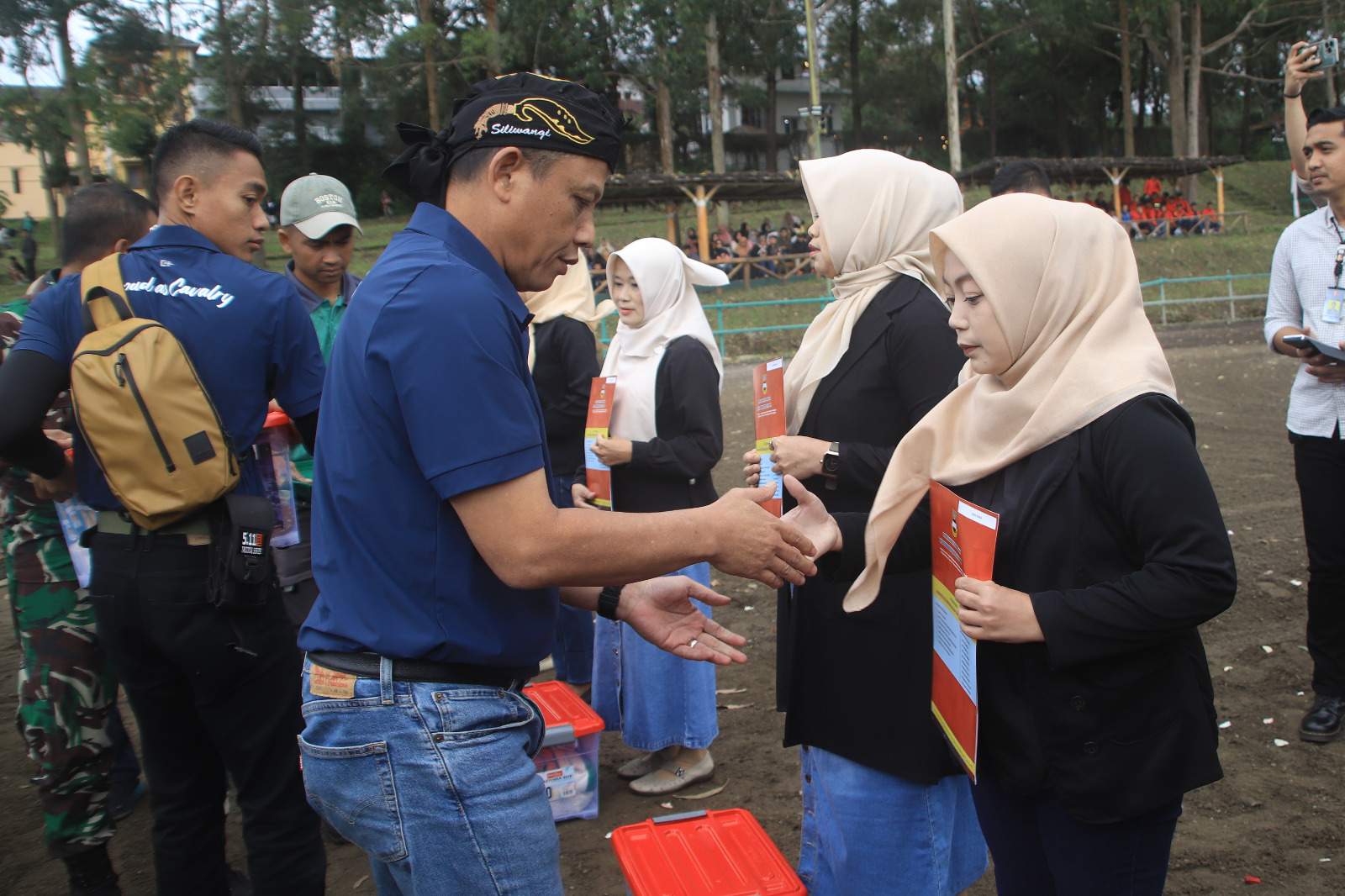 Pangdam III/Siliwangi Dampingi Panglima TNI Buka Lomba Berkuda Piala Panglima TNI 2024