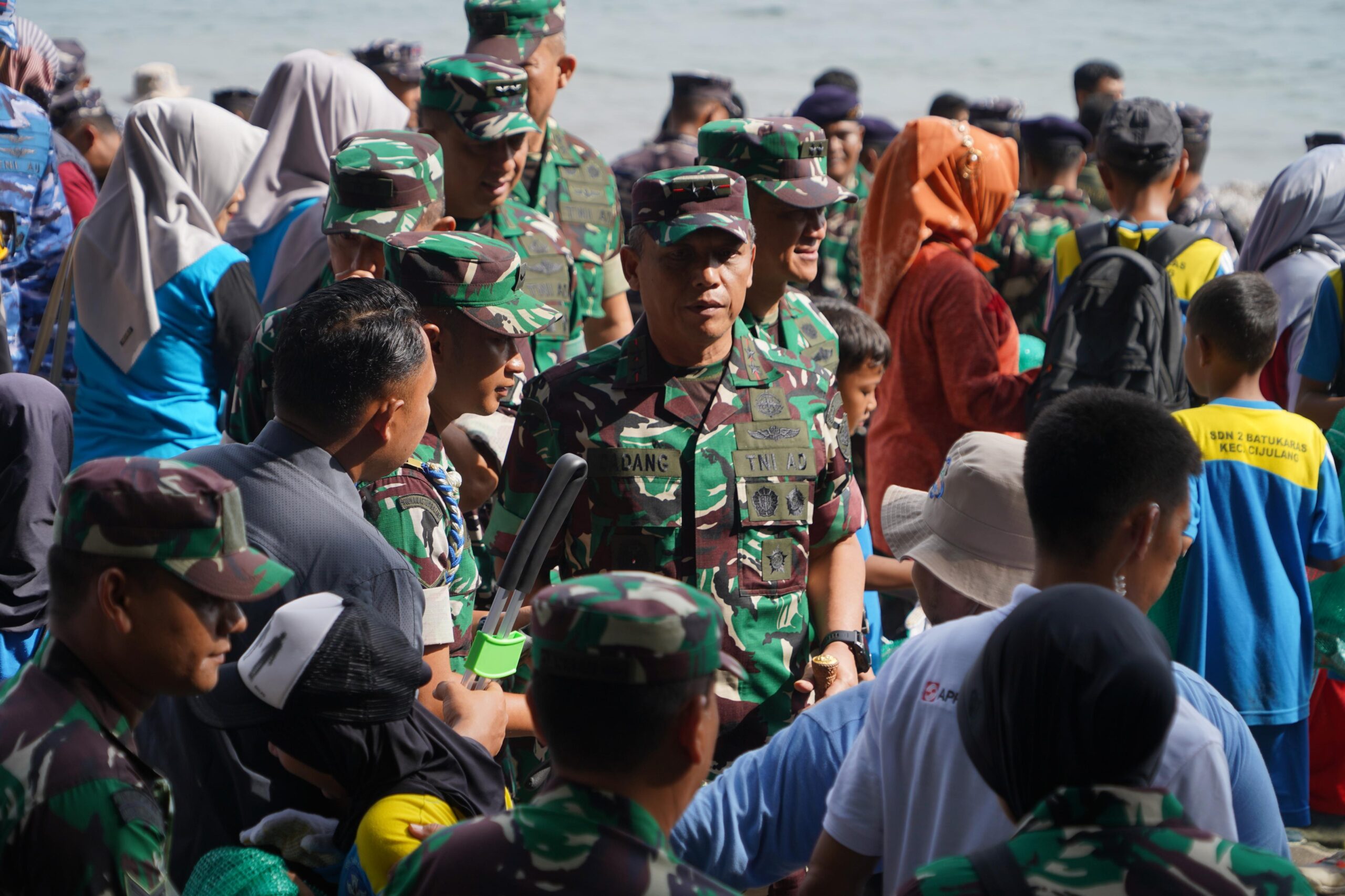 Panglima TNI dan Menteri LH Pimpin Peringatan HPSN 2025 di Pangandaran
