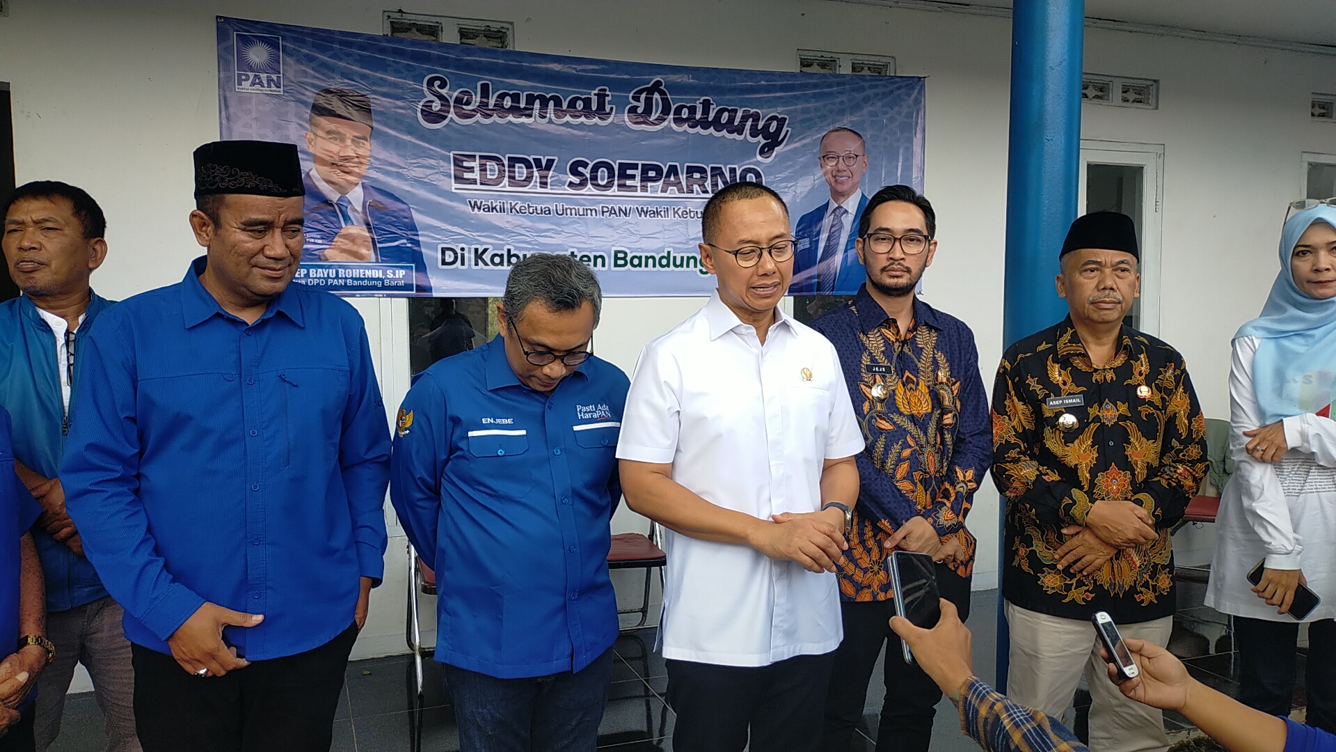 PAN Gelar Bazar Sembako Murah untuk 1.000 Warga di Desa Sukatani