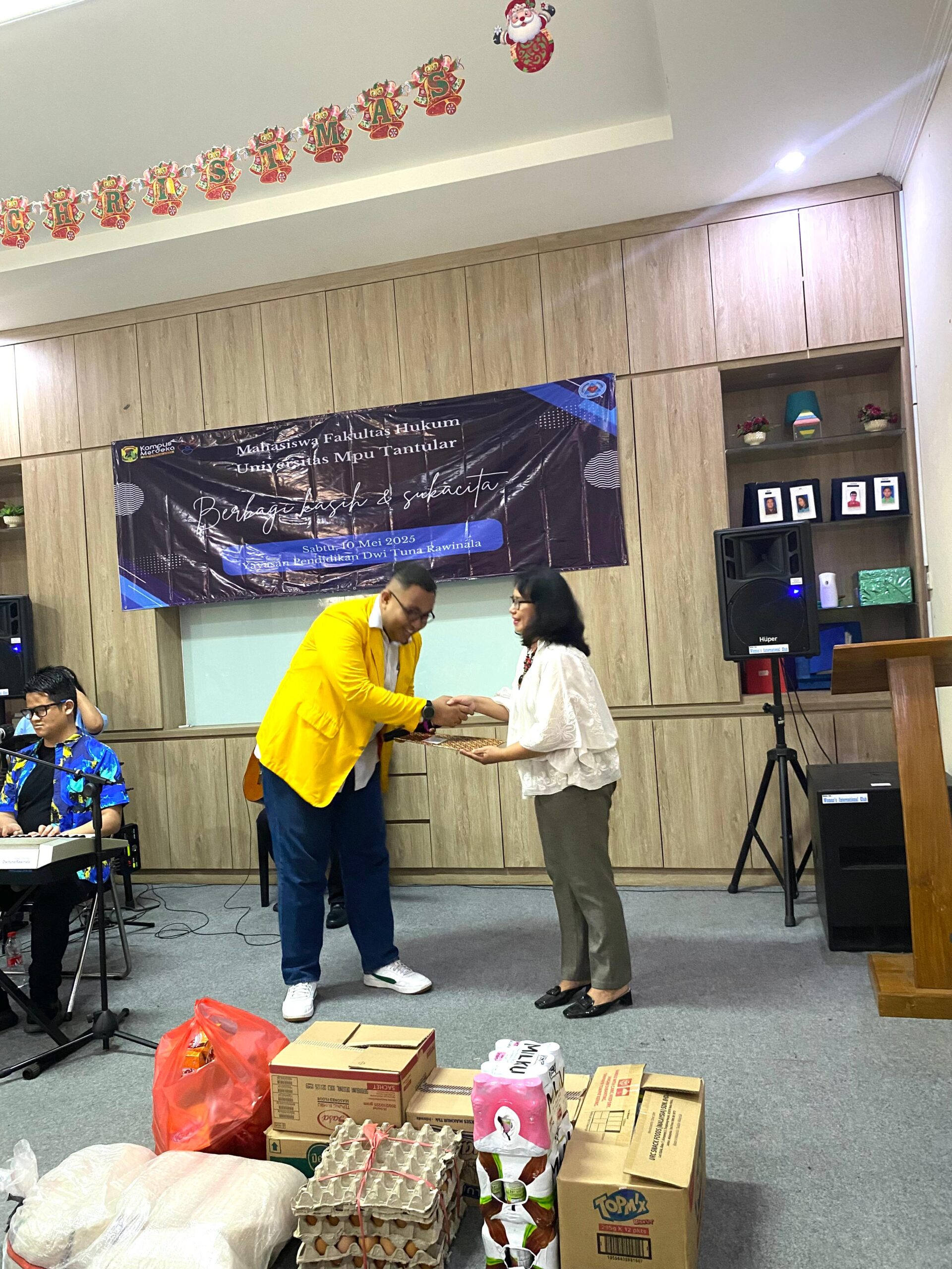 Fakultas Hukum UMT Tebar Kepedulian: Bakti Sosial untuk Anak Disabilitas Ganda di Yayasan Rawinala