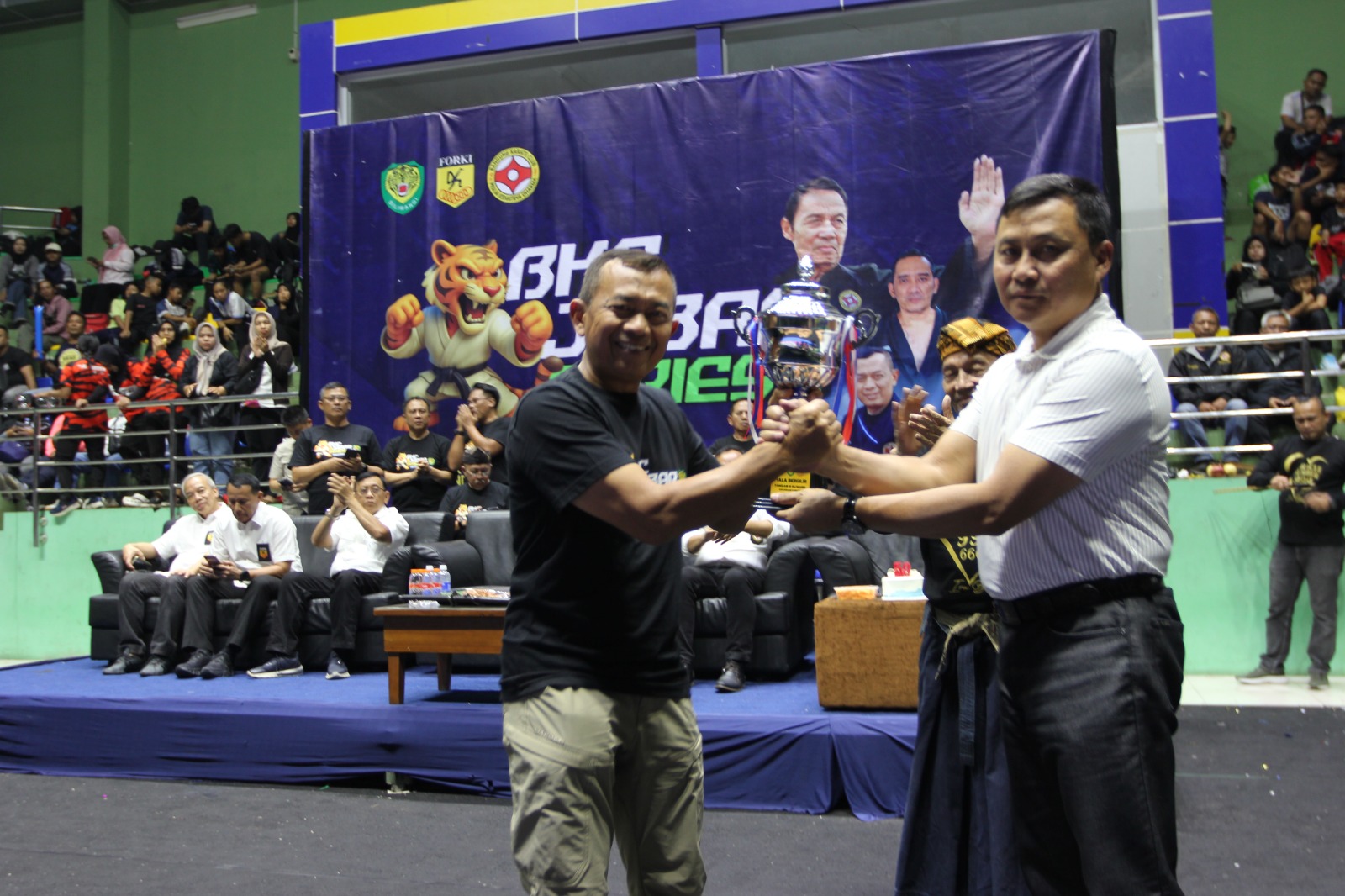 Kodam III/Siliwangi Dukung Pembinaan Atlet, Buka Kejuaraan Karate BKC Piala Pangdam 2025