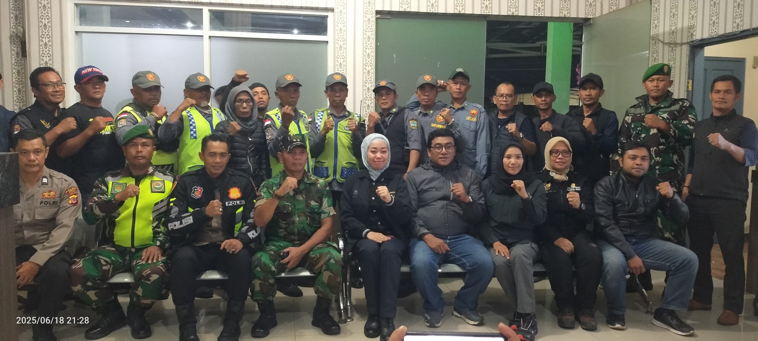 Desa Margajaya Terapkan Jam Malam Peserta Didik, Camat dan Forkopimcam Turun Langsung Patroli