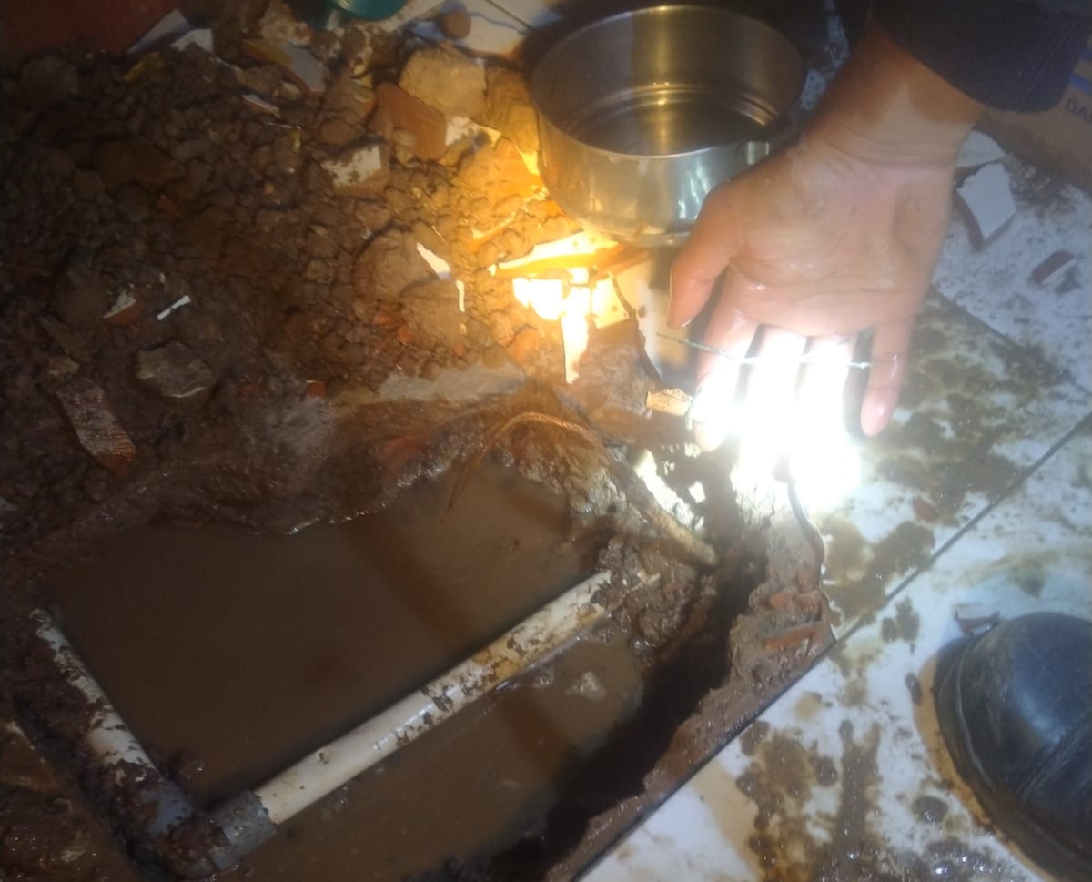 Kabel Korslet Sebabkan Panas di Rumah Warga Singajaya, Damkar KBB Sigap Lakukan Penanganan Dini Hari