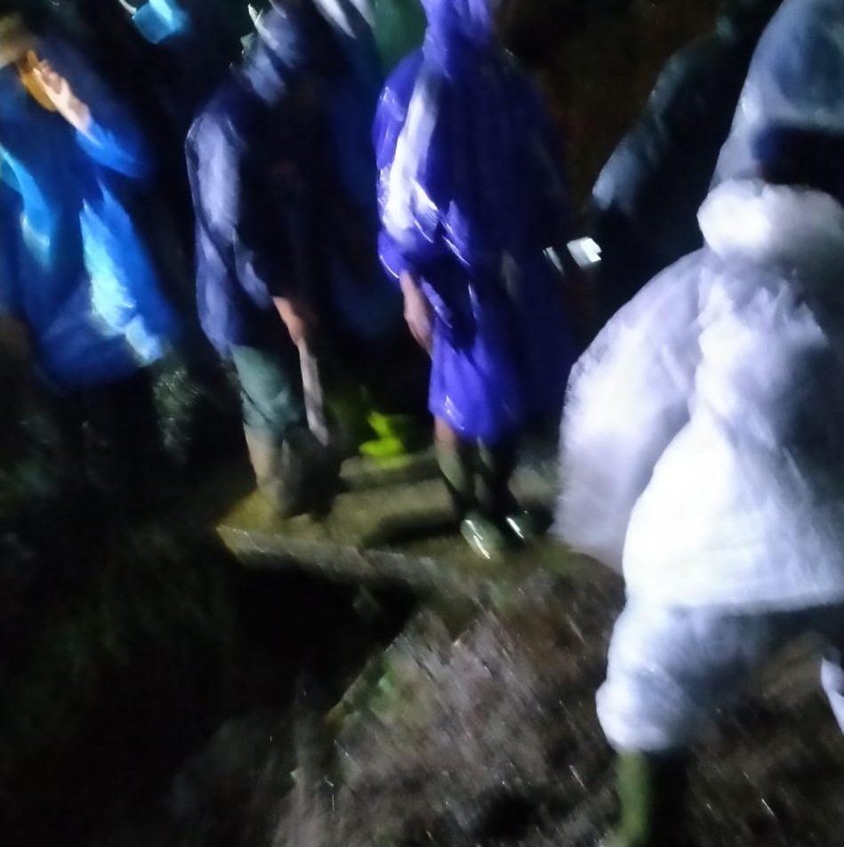 Satu Tewas Tertimbun Longsor di Cikidang, Lembang Rumah Rata dengan Tanah