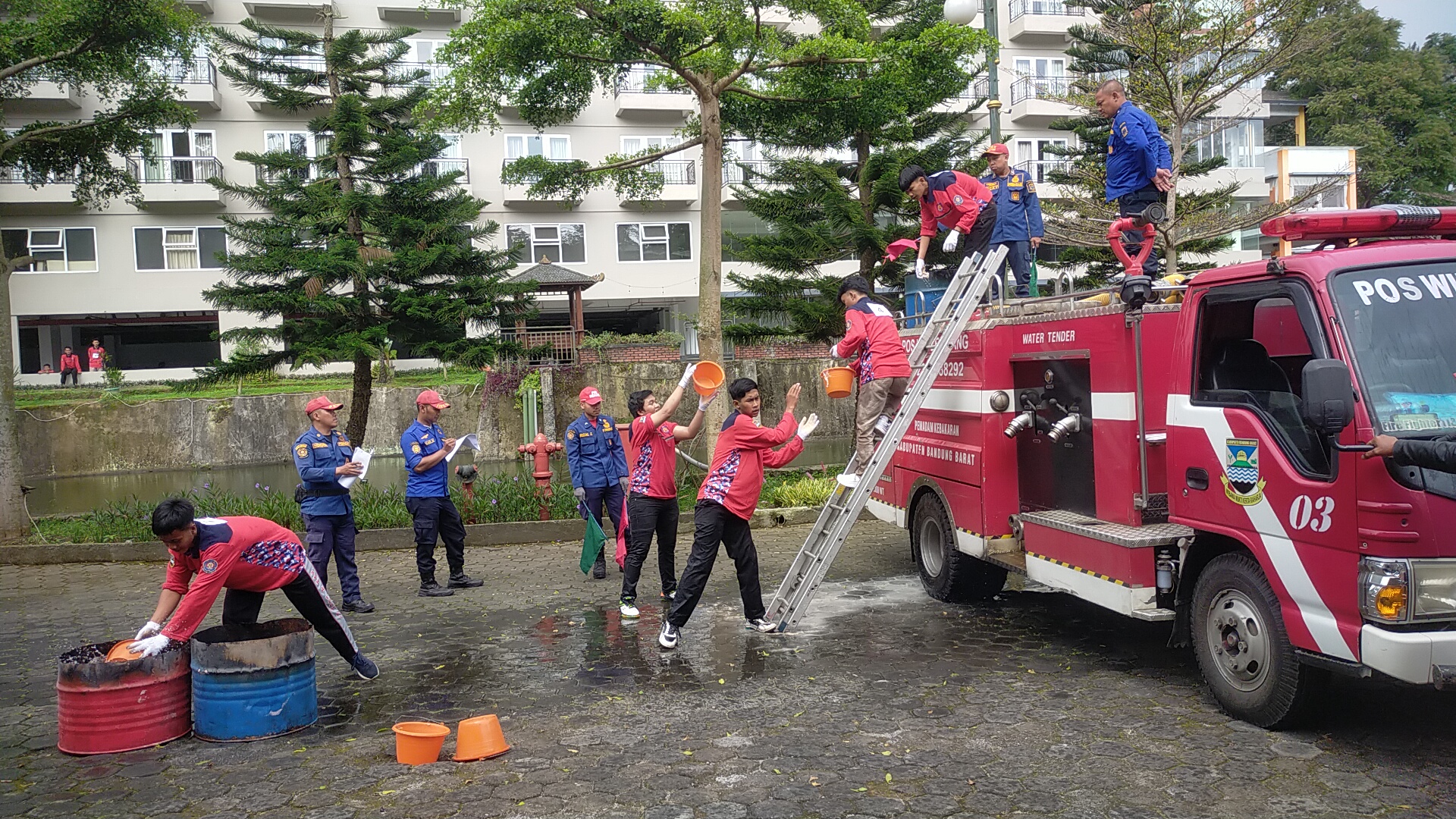 Damkar KBB Latih 70 Relawan Pemadam Kebakaran dari 16 Kecamatan