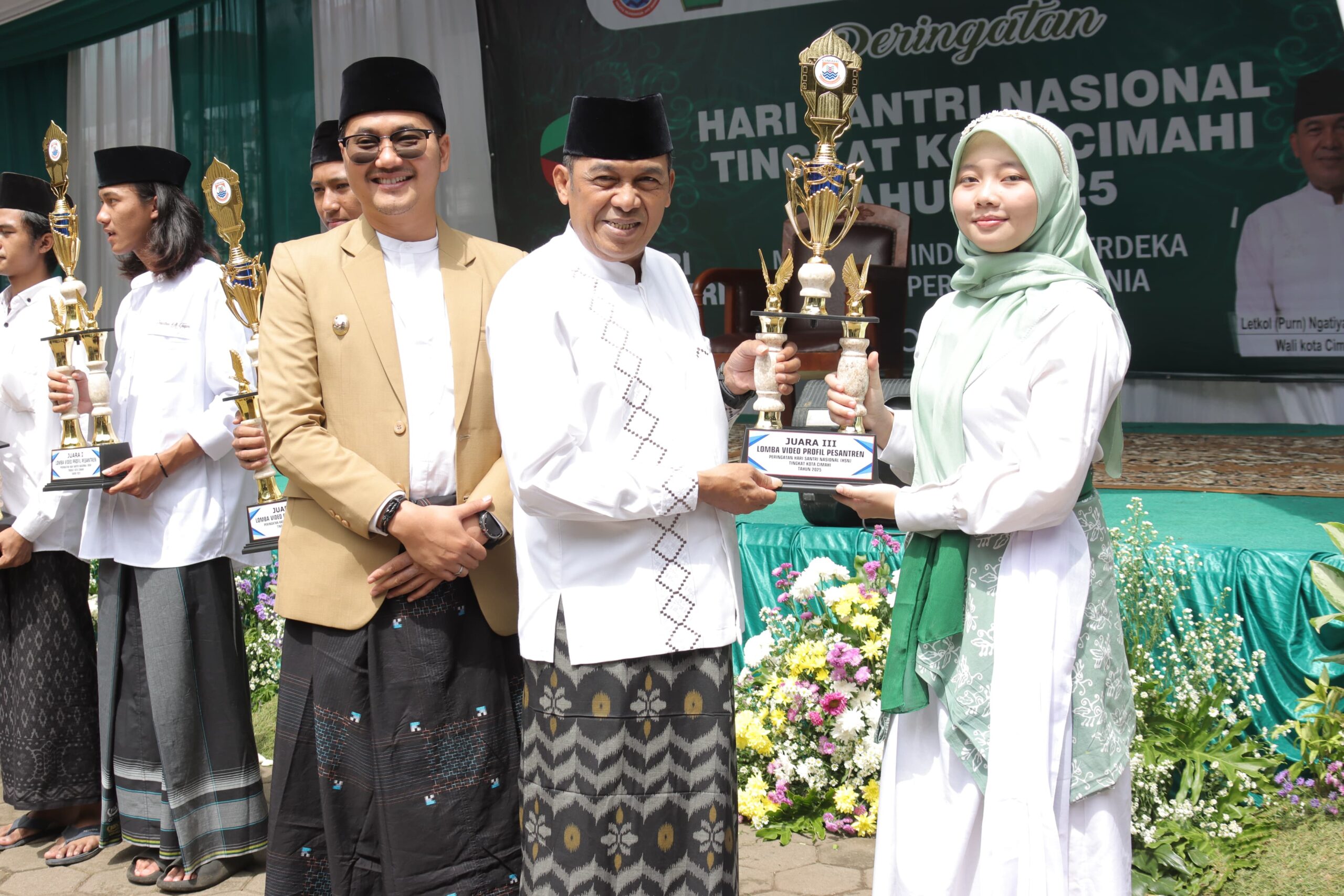 Santri Cimahi Didorong Jadi Garda Peradaban Dunia