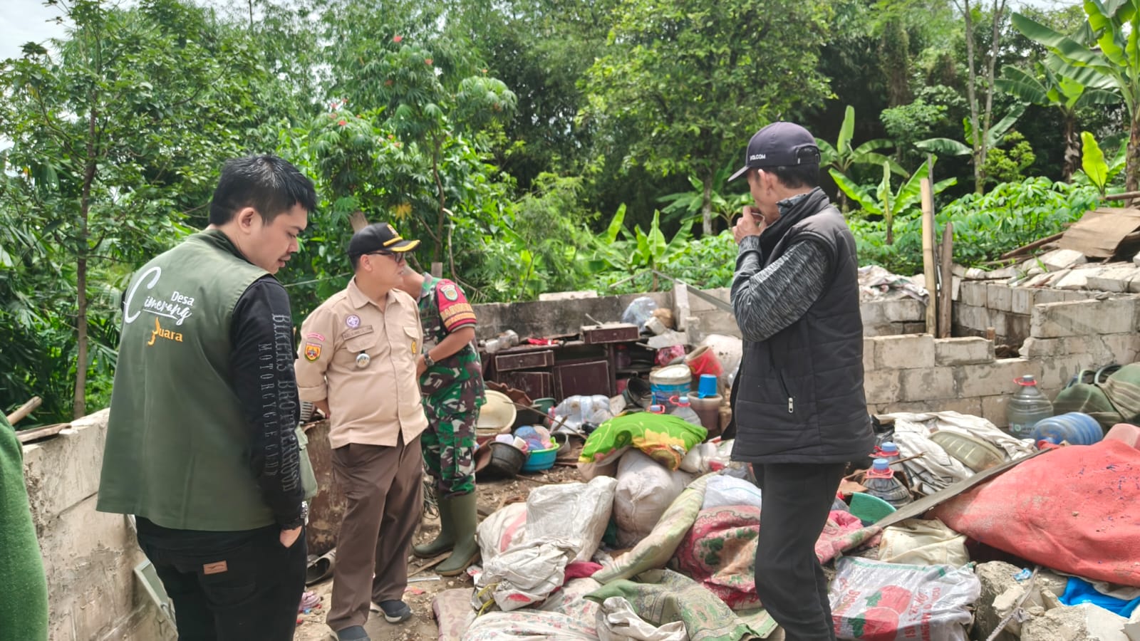 Camat Padalarang Tinjau Dampak Hujan Deras