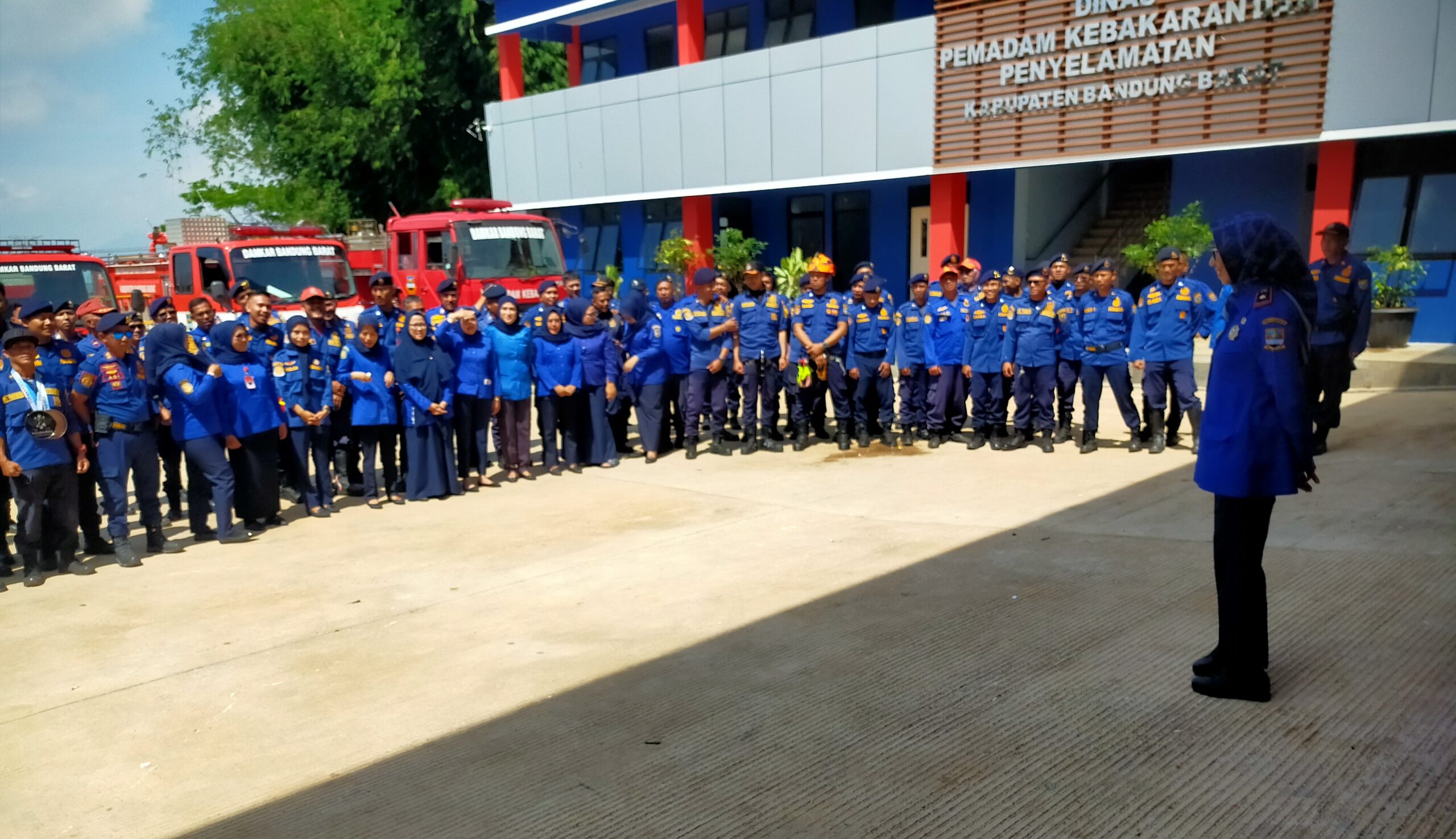 Kadis Damkar Pimpin Apel Perdana Mako Baru