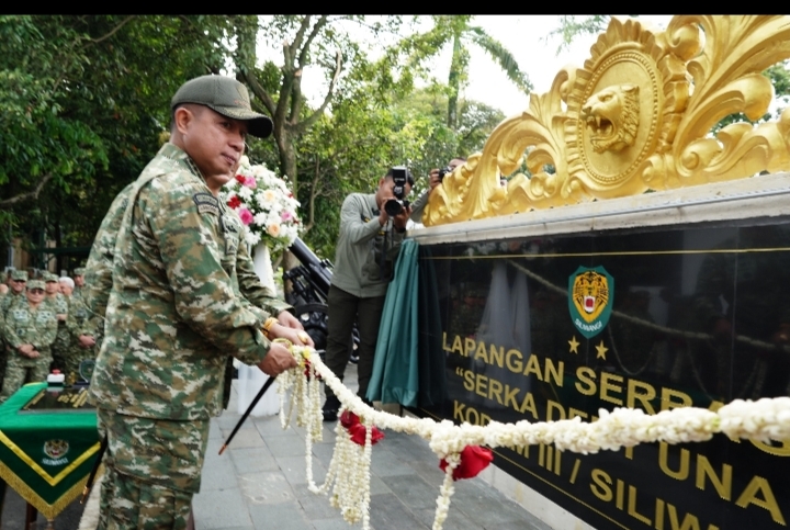 Panglima TNI Resmikan Lapangan Serba Guna Serka Dedy Unadi