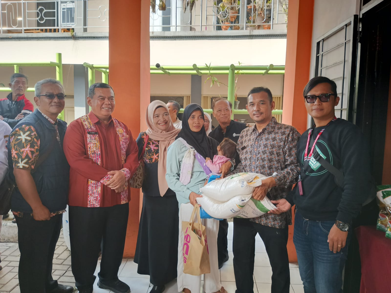 Pemkot Cimahi Salurkan Bantuan Pangan CPP untuk 41 Ribu Warga Rentan